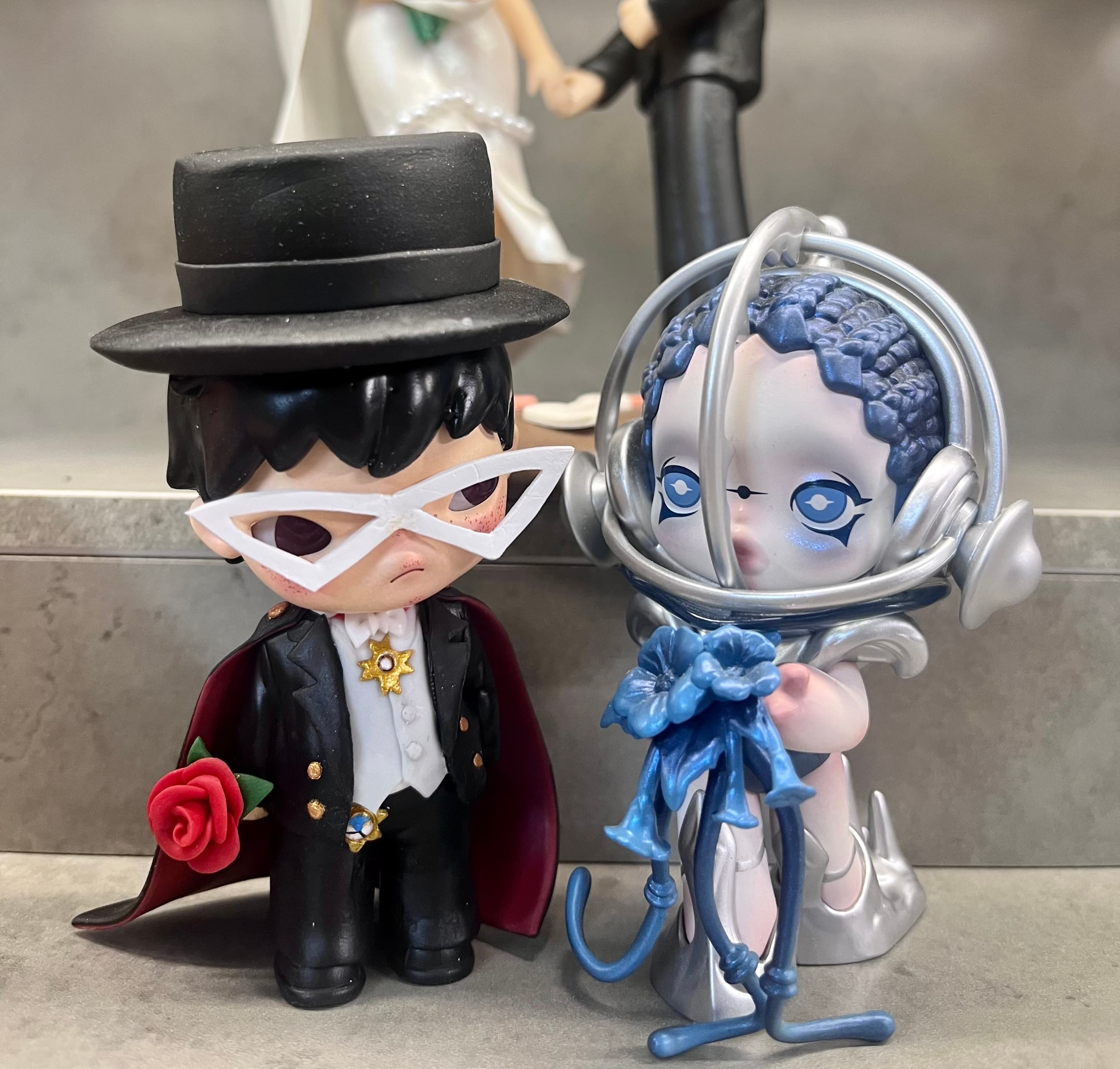 Wedding Cake Topper Custom from Skullpanda and Hirono